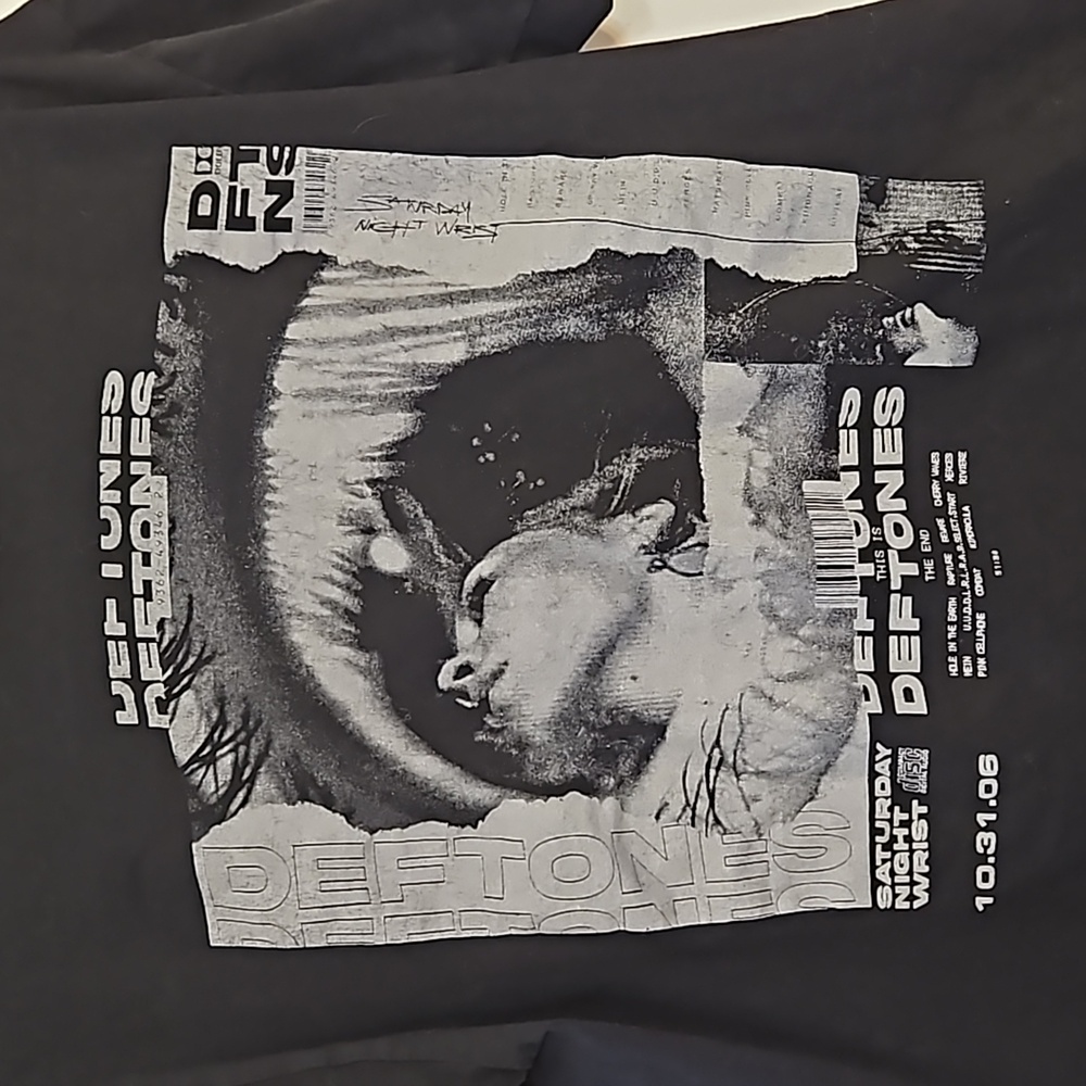 Def Tones deftones this is the end concert shirts